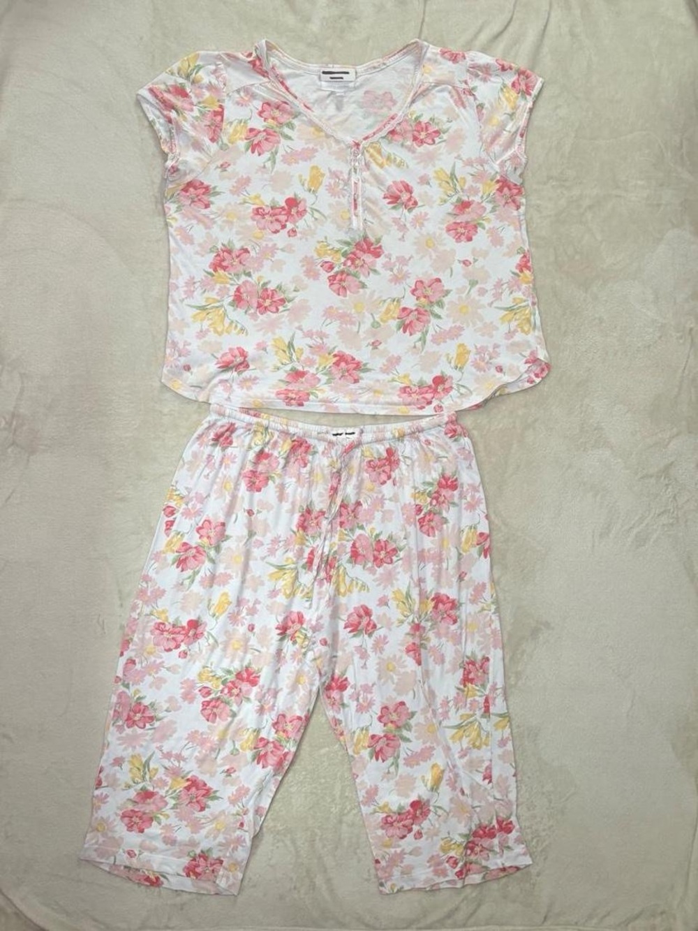 Carole Hochman pink & yellow floral print pajama set